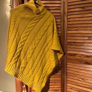 Goldenrod yellow shawl